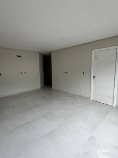 Apartamento  com 3 Quartos, sendo 1 Suíte no Itacolomi em Balneário Piçarras