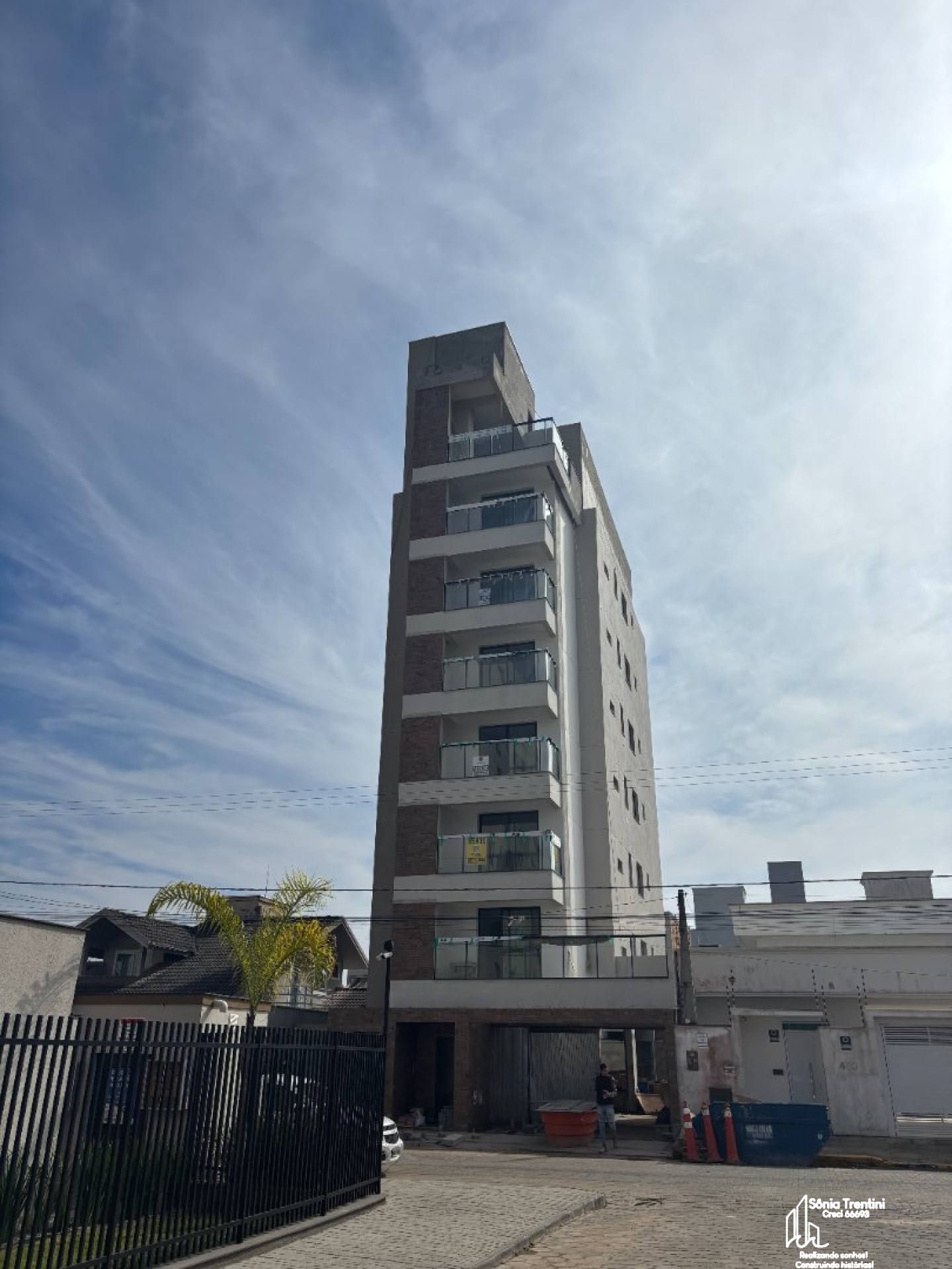 Apartamento com 3 Suítes no Itacolomi em Balneário Piçarras