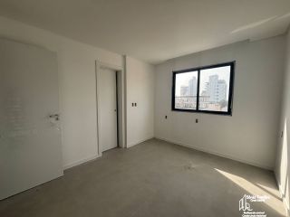 Apartamento com 3 Suítes no Itacolomi em Balneário Piçarras