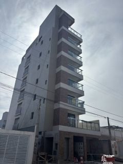 Apartamento com 3 Suítes no Itacolomi em Balneário Piçarras