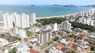 Apartamento Com 1 Suíte e 1 Dormitório no Itacolomi em Balneário Piçarras
