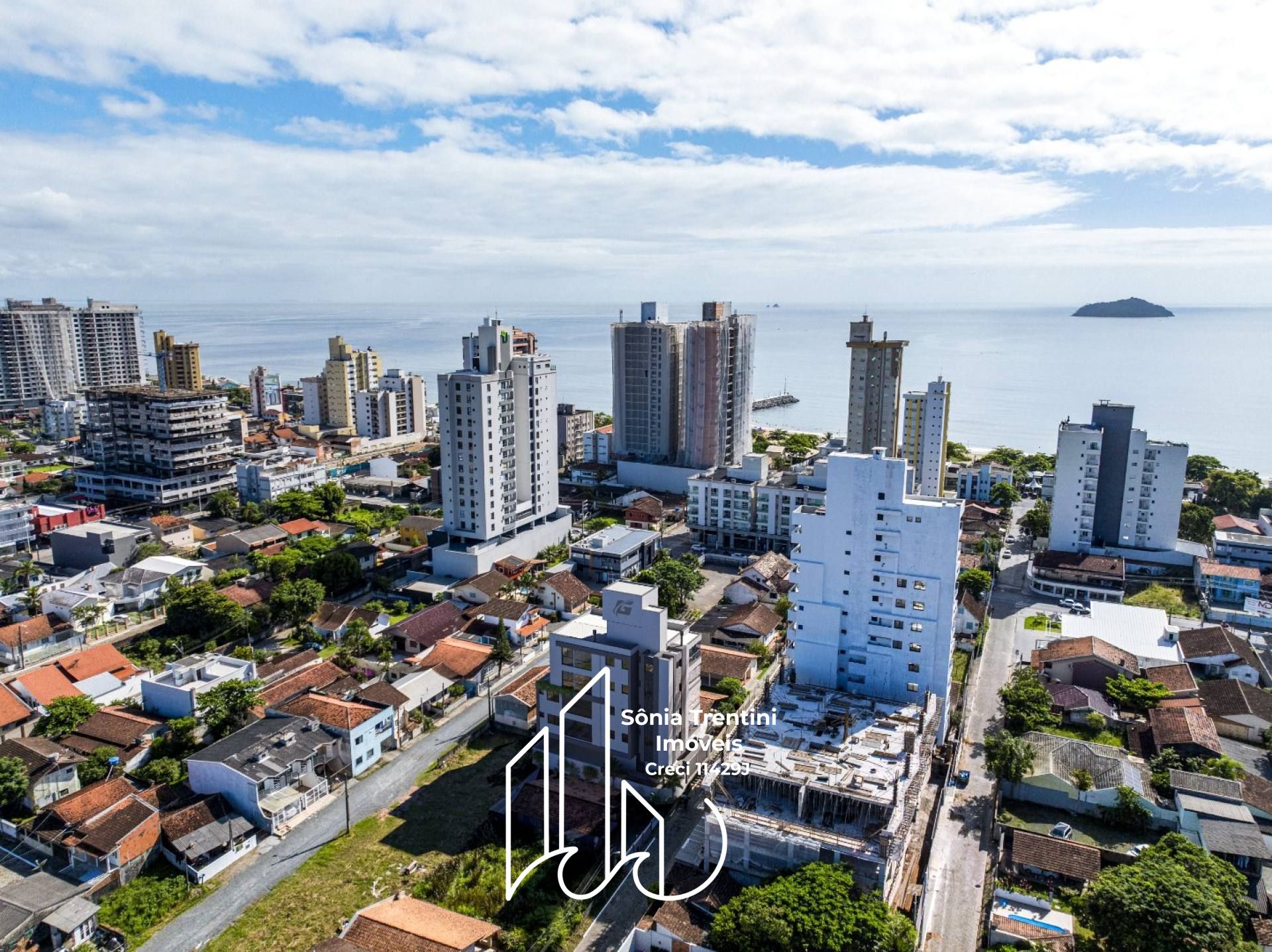 Residencial Palermo - Apartamento com 2 Suítes
