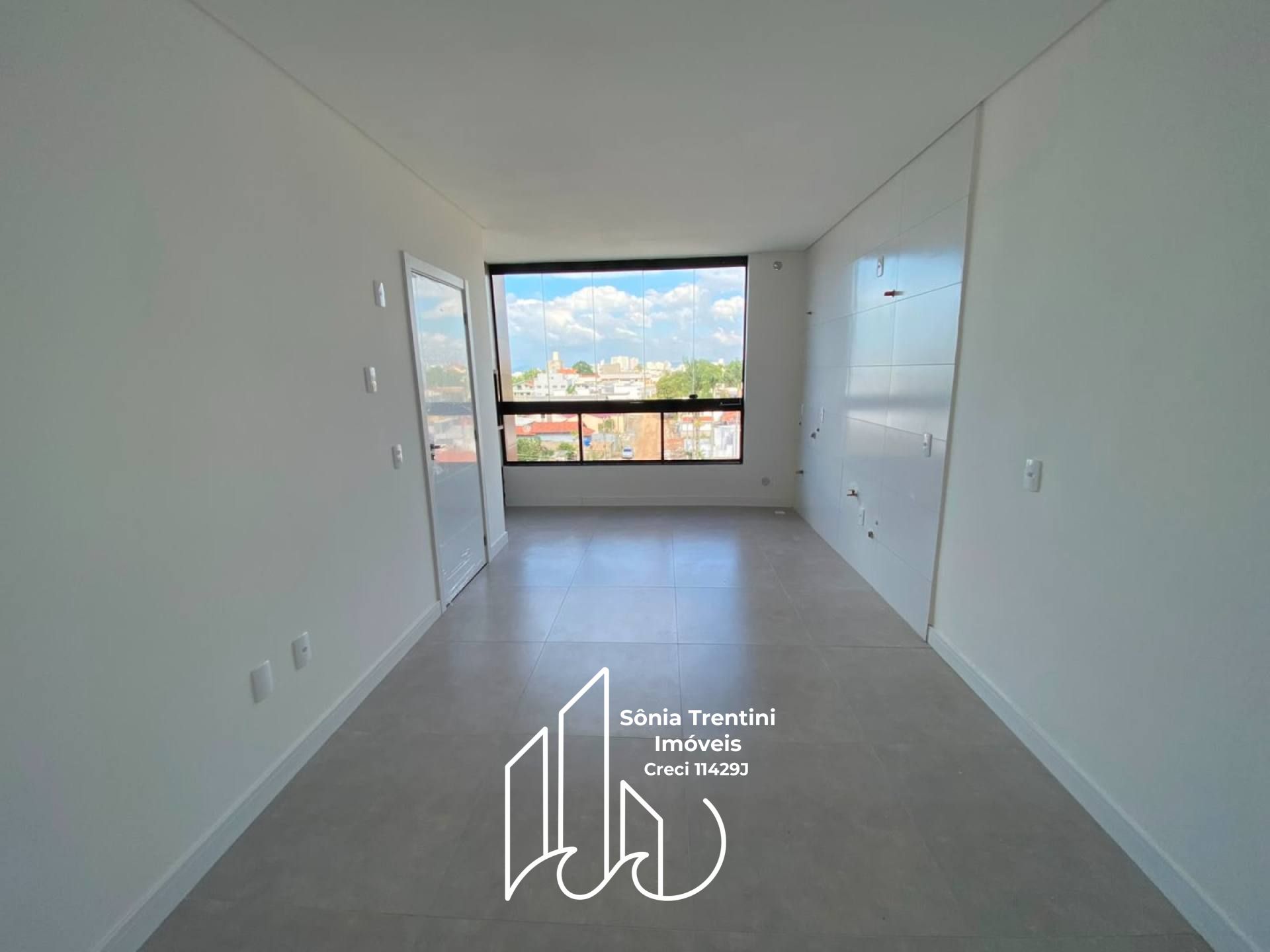 Apartamento Pronto Para Morar com 2 Dormitórios (1 Suíte)
