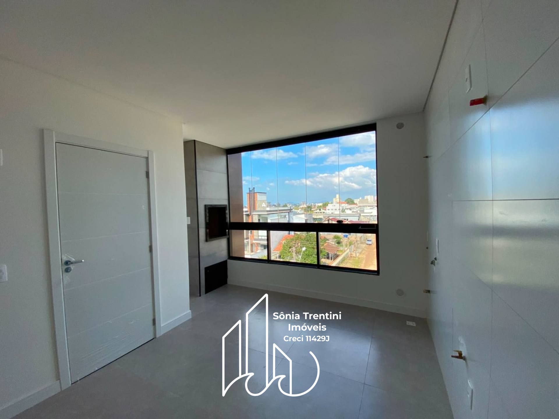 Apartamento Pronto Para Morar com 2 Dormitórios (1 Suíte)