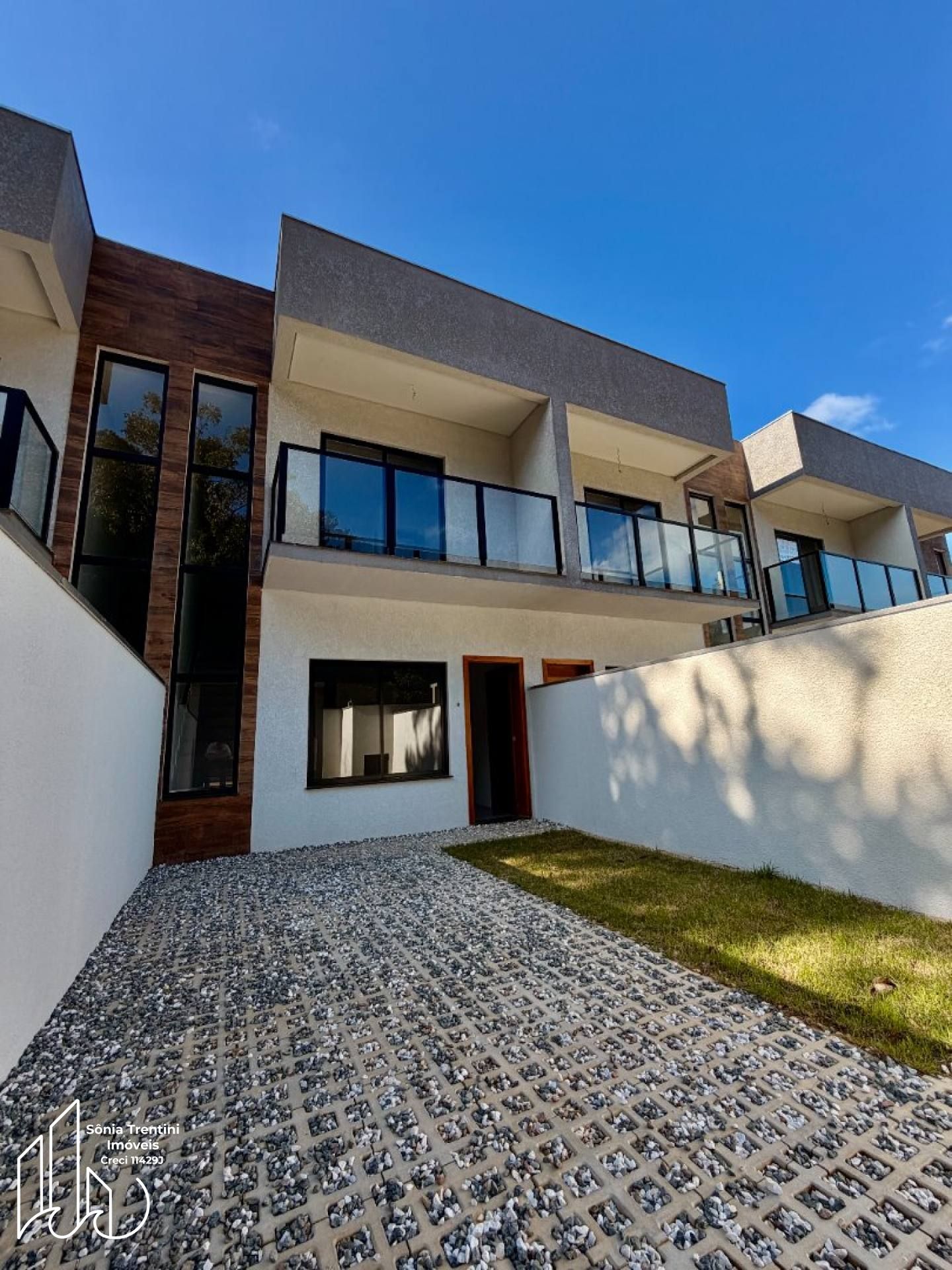 Residencial Ilha de Capri - Sobrado Novo com 2 Suítes