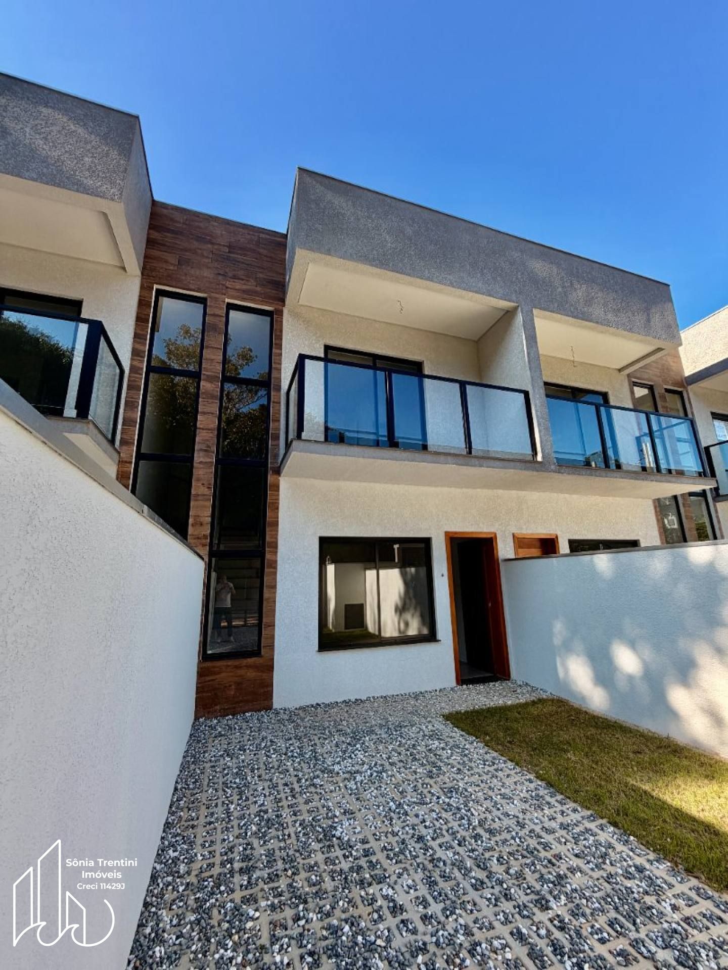 Residencial Ilha de Capri - Sobrado Novo com 2 Suítes