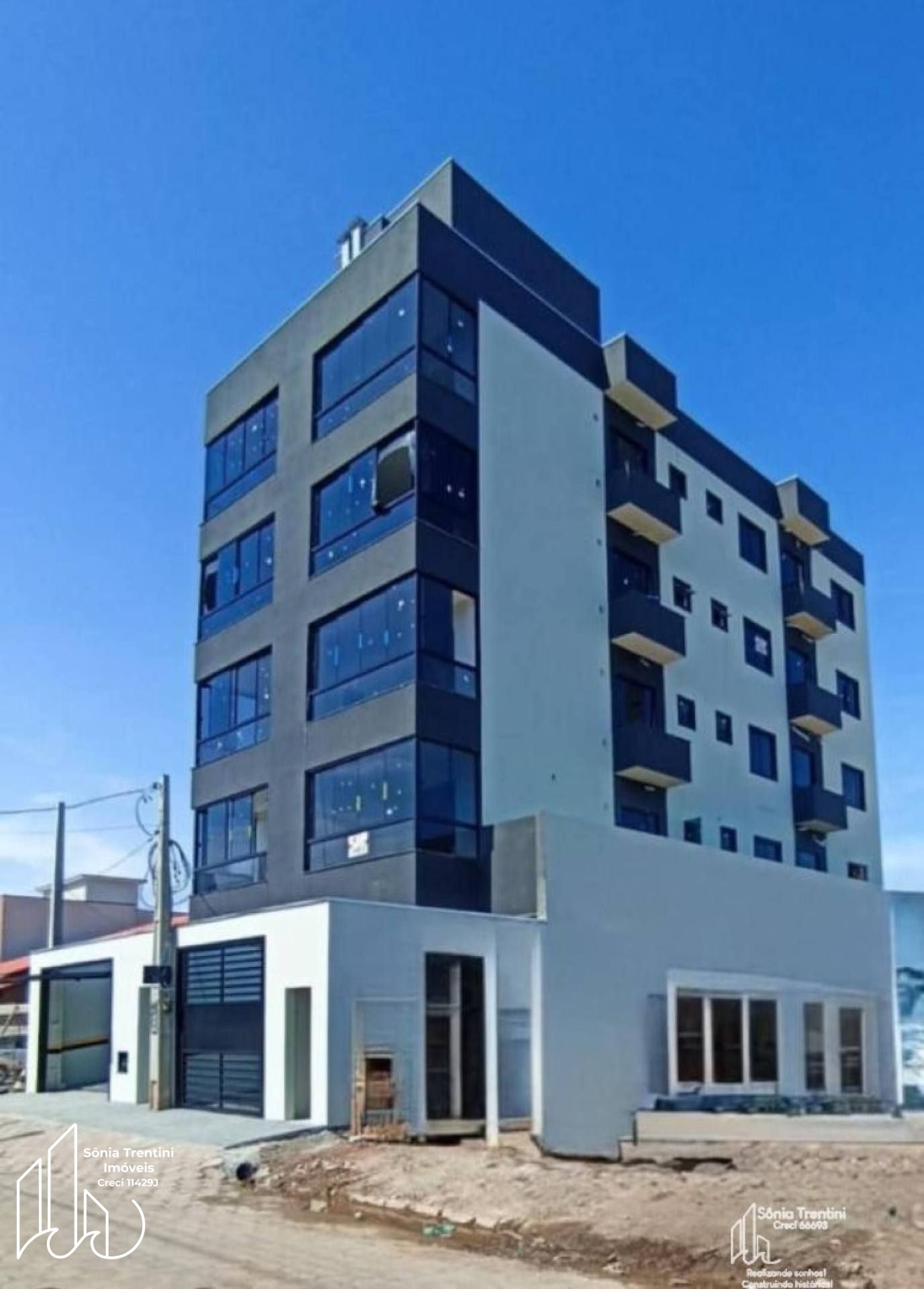 Residencial Champs - Apartamento Novo Mobiliado com 3 Dormitórios em Itajuba, Barra Velha