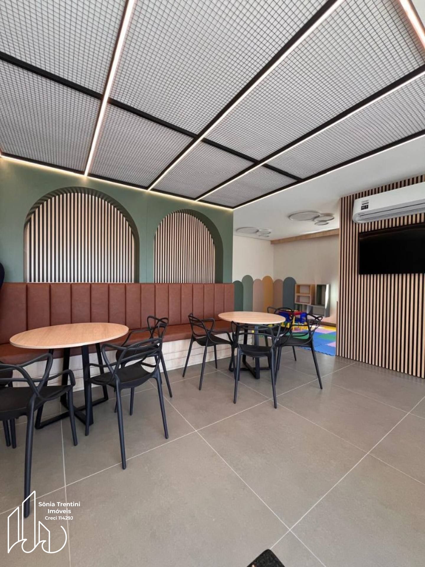 Milano Residence - Apartamento com 2 Dormtórios em Balneário Piçarras