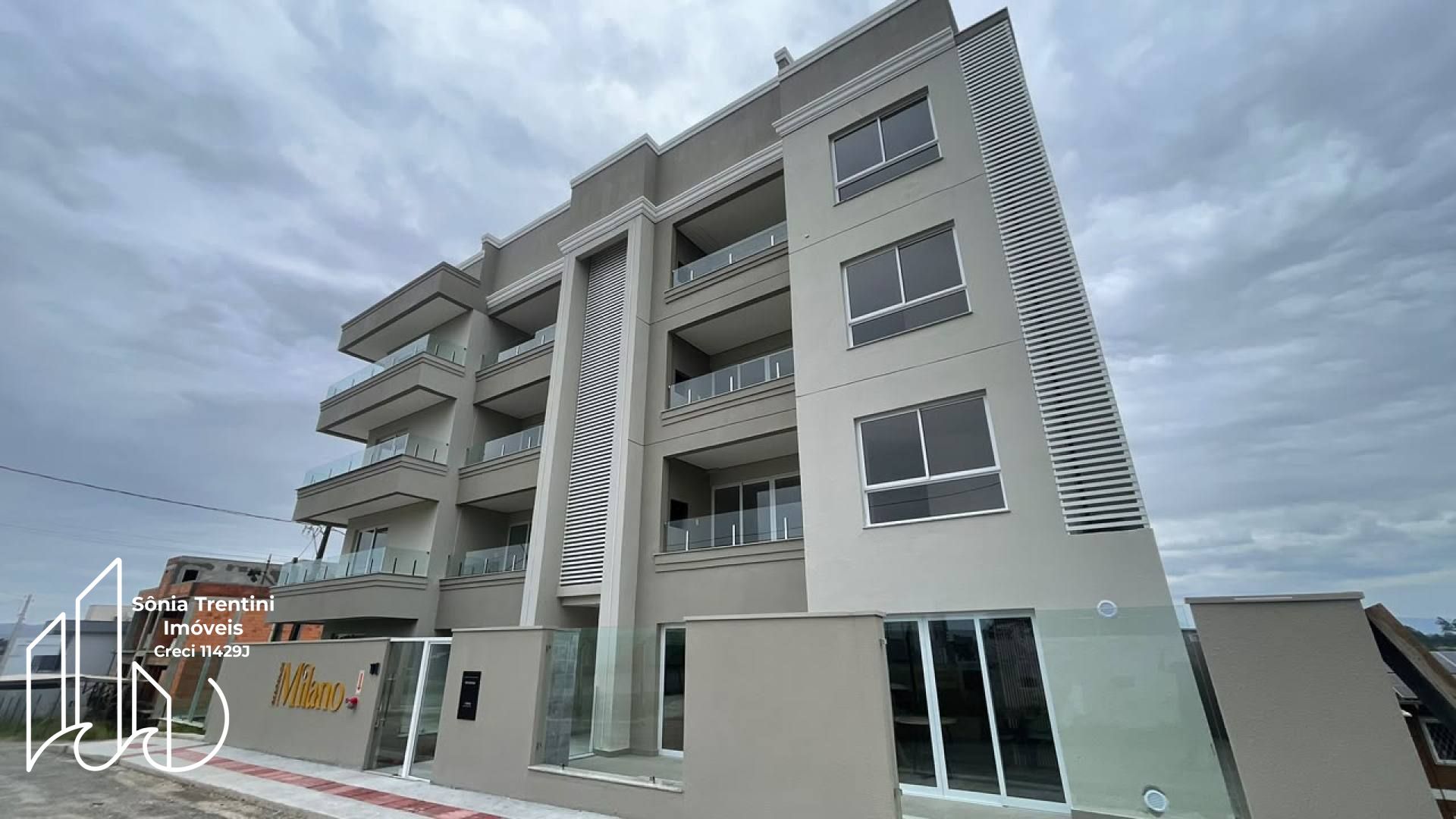 Milano Residence - Apartamento com 2 Dormtórios em Balneário Piçarras
