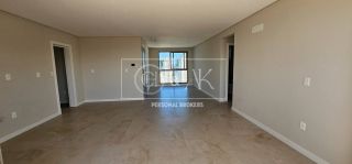 Apto pronto com 3 dormitórios no bairro Fazenda/Itajai