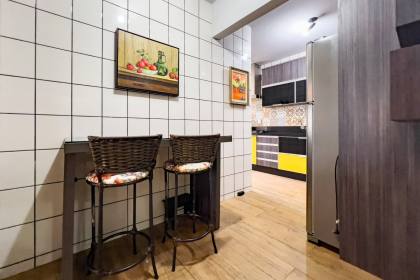 Apto bem localizado no Centro de Balneário Camboriu