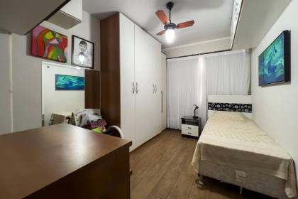 Apto bem localizado no Centro de Balneário Camboriu