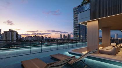 INVISTA, no centro de Itajaí