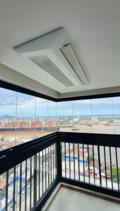 Jóia Rara no centro de  Itajaí, 4 suítes com 4 vagas