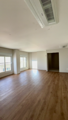 Jóia Rara no centro de  Itajaí, 4 suítes com 4 vagas