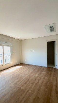 Jóia Rara no centro de  Itajaí, 4 suítes com 4 vagas