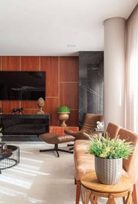 Casa Mobiliada com 4 suites em Condomínio Fechado em BC