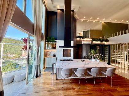 Cobertura Duplex Mobiliada no Bairro Fazenda