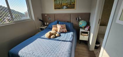 Apto mobiliado próximo ao mar em Cabeçudas