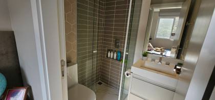 Apto mobiliado próximo ao mar em Cabeçudas