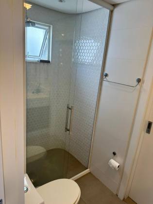 3 dorms decorado e mobiliado em Cabeçudas!