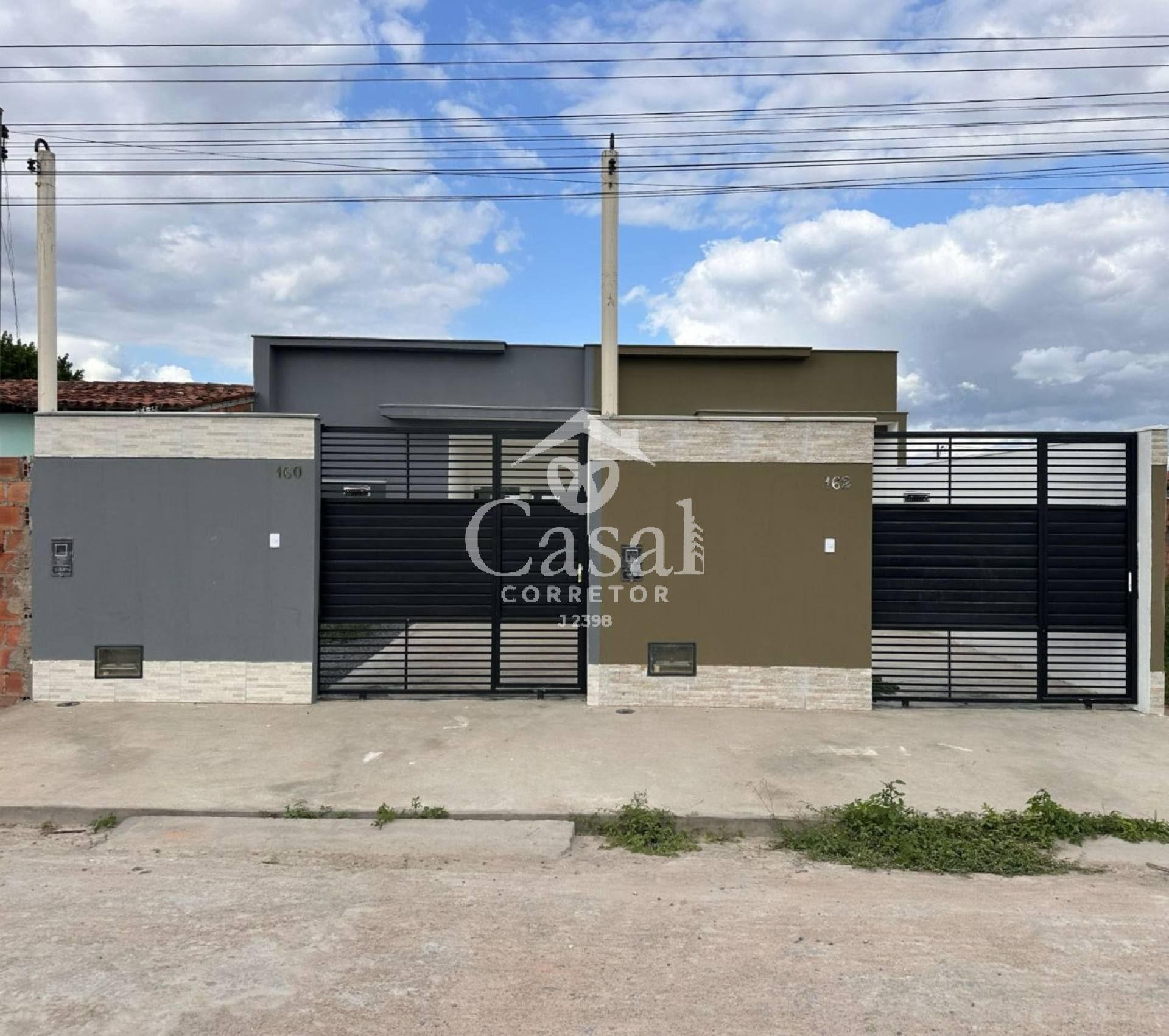 CASA NO BAIRRO ASA BRANCA