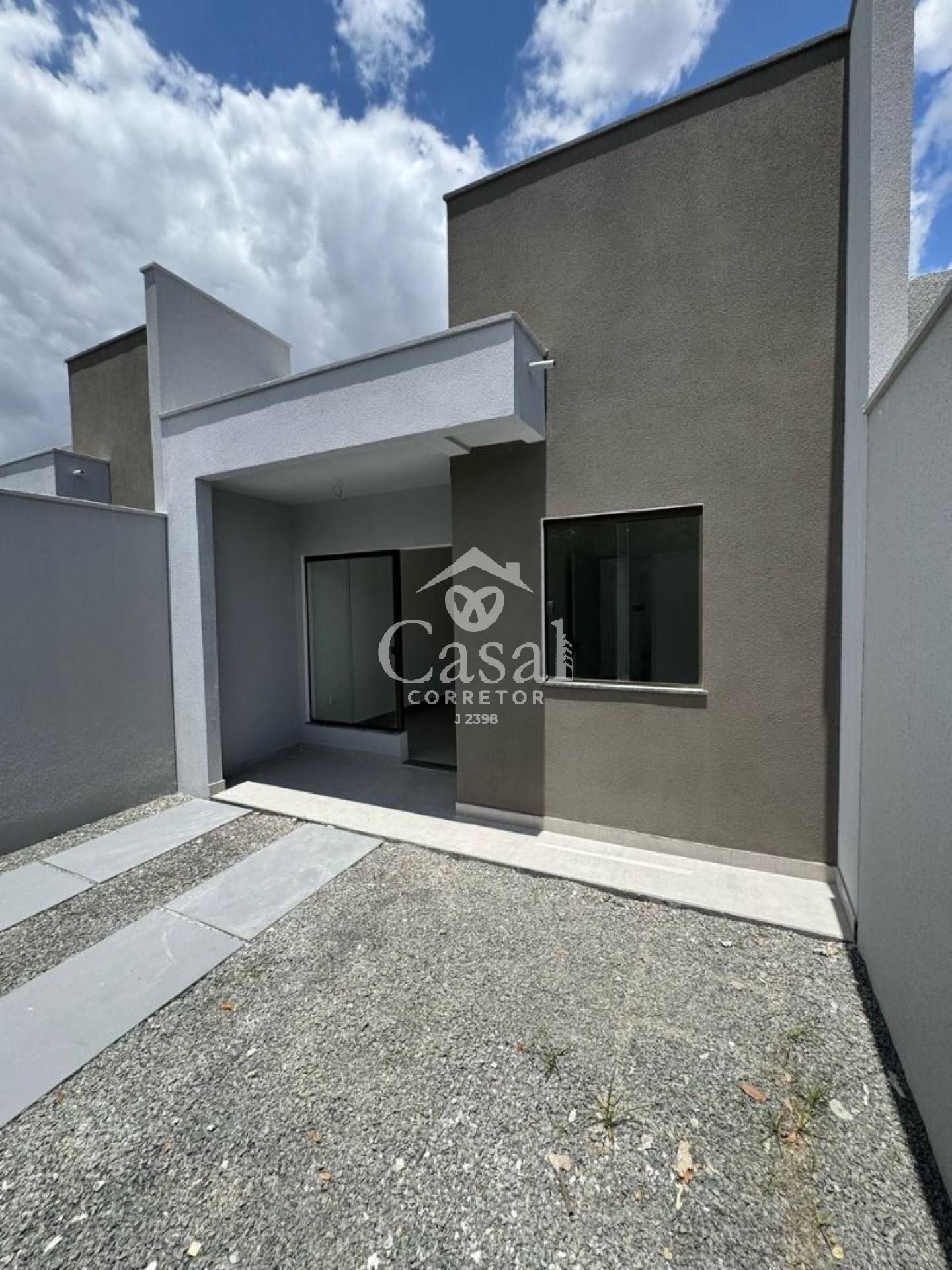 CASA NO BAIRRO GABRIELA