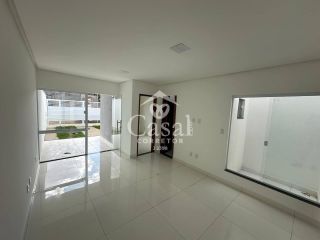 CASA NO BAIRRO MANGABEIRA