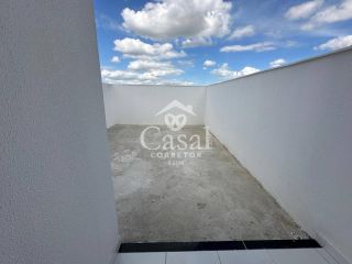 CASA NO BAIRRO MANGABEIRA