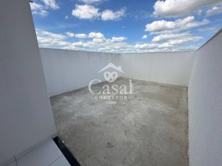 CASA NO BAIRRO MANGABEIRA