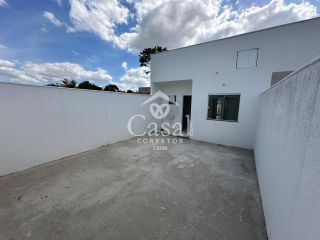 CASA NO BAIRRO MANGABEIRA