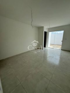 CASA NA REGIÃO DO SANTO ANTÔNIO