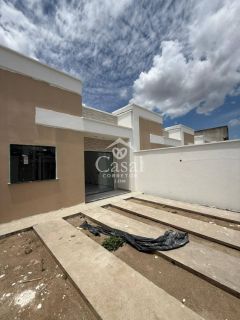 CASA NA REGIÃO DA MANGABEIRA