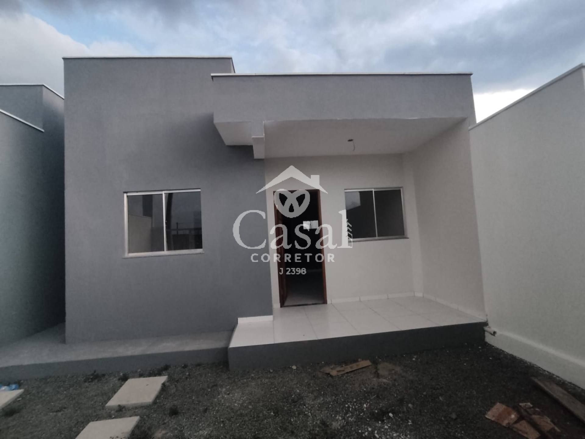 CASA NA REGIÃO DO PARQUE PROGRESSO