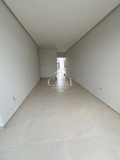 CASA EM CONSTRUÇÃO NA REGIÃO DO SIM