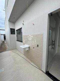 CASA EM CONSTRUÇÃO NA REGIÃO DO SIM