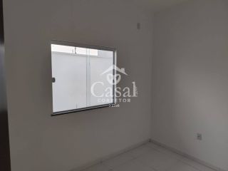 CASA NA REGIÃO DA MANGABEIRA