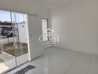 CASA NA REGIÃO DA MANGABEIRA