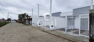 CASA NA REGIÃO DA MANGABEIRA