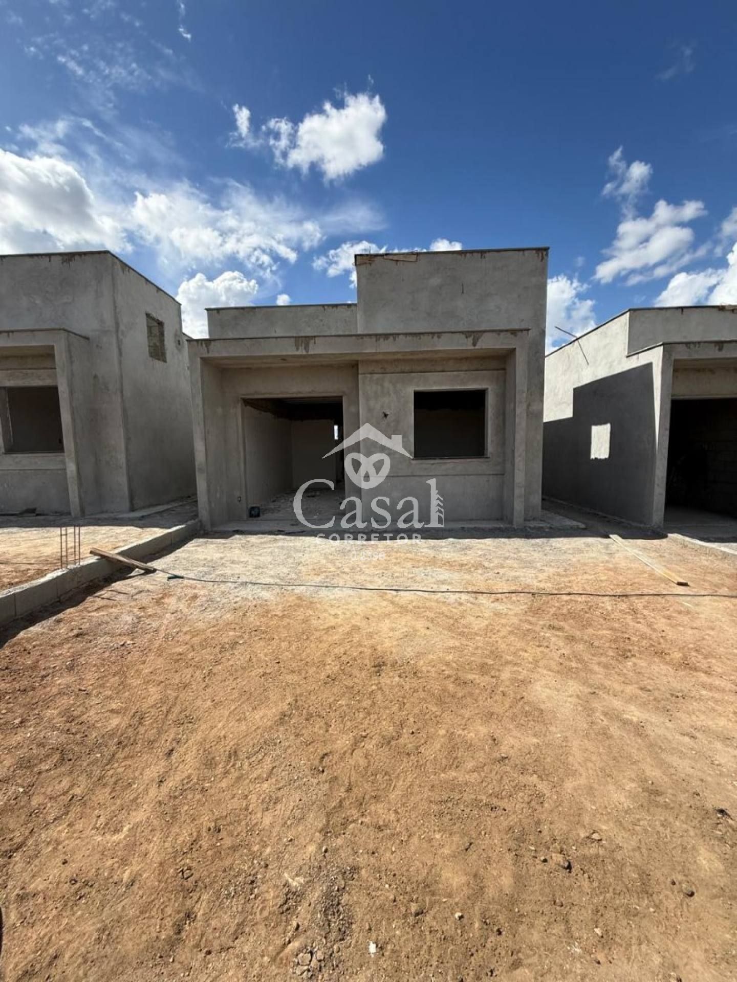 CASA NA REGIÃO DO PARQUE PROGRESSO