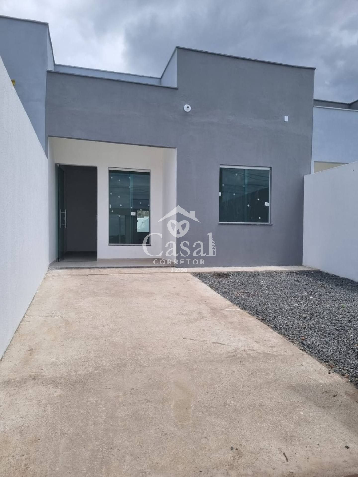 CASA NA REGIÃO DA GABRIELA