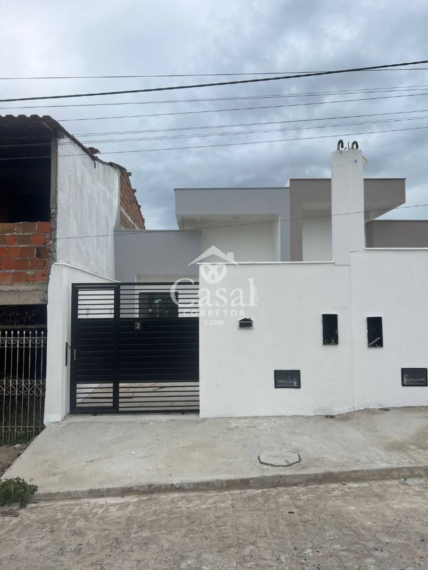 CASA NA REGIÃO DA GABRIELA