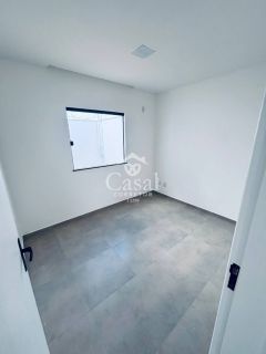 CASA NA REGIÃO DO SIM