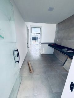 CASA NA REGIÃO DO SIM