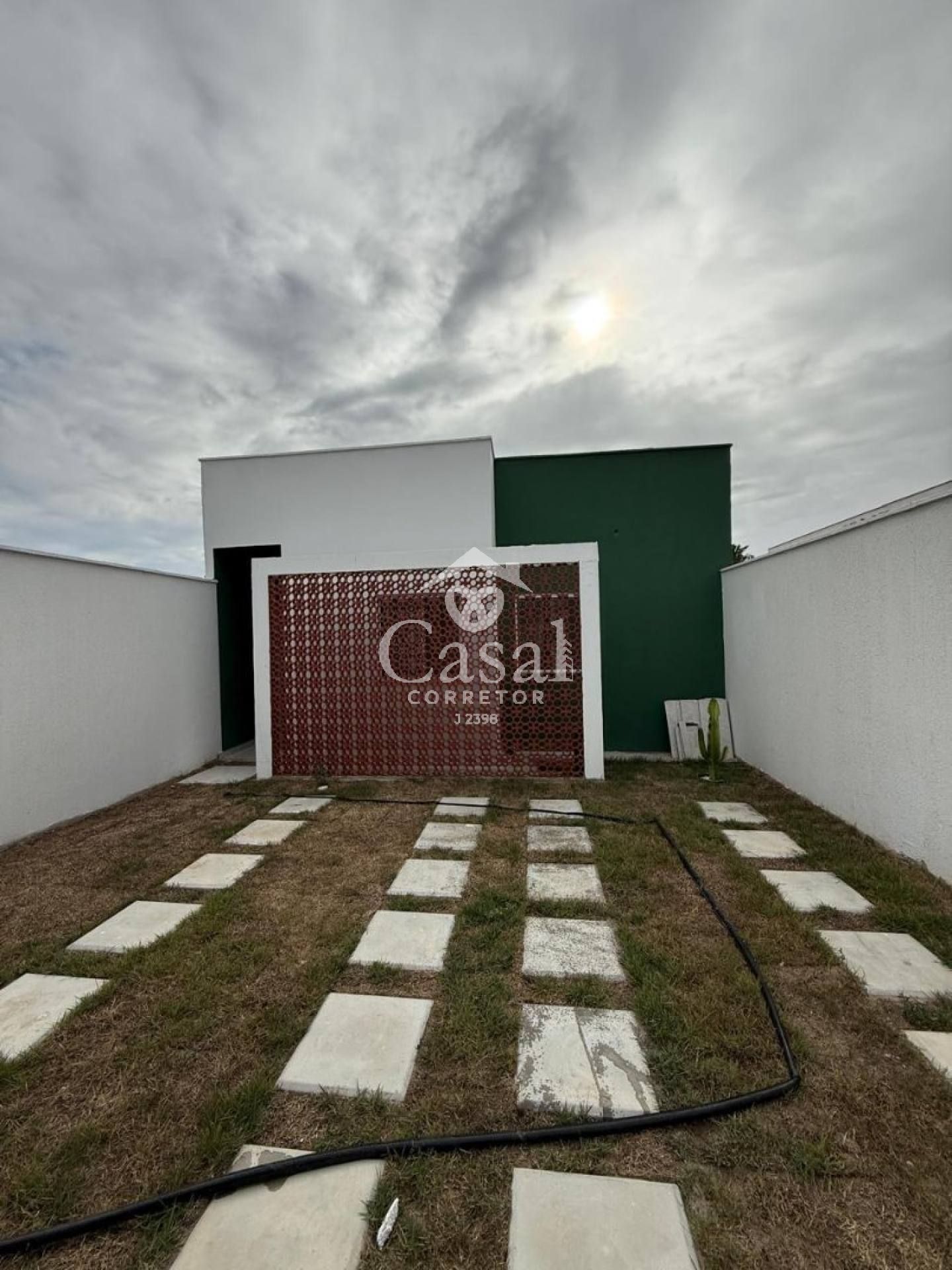 CASA NA REGIÃO DO SIM