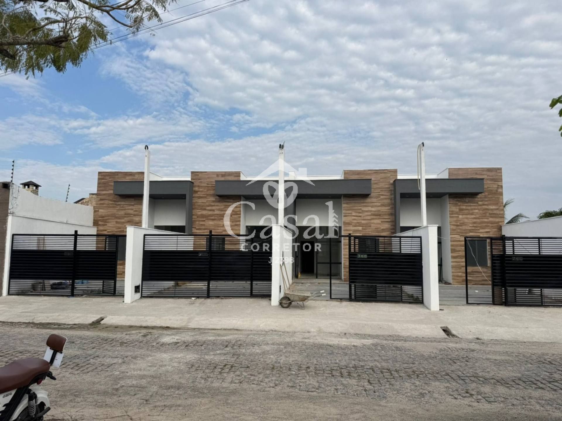 CASA NA REGIÃO DO PAPAGAIO