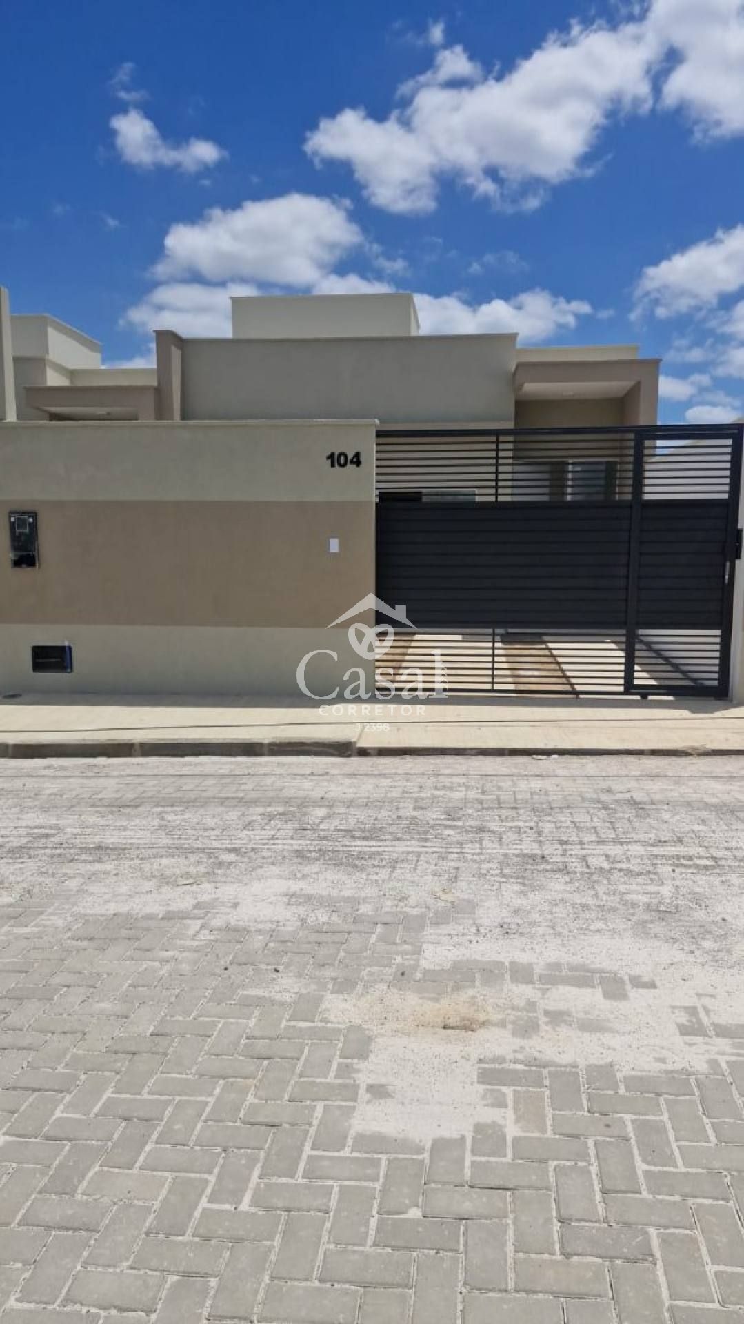 CASA NA REGIÃO DO SIM