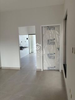CASA NA REGIÃO DO TOMBA