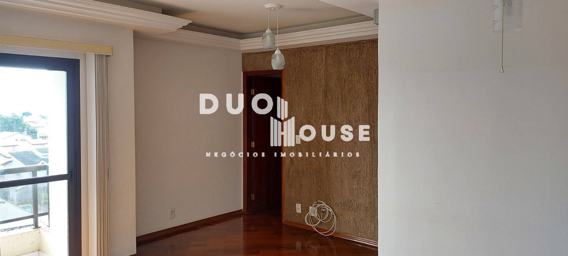 Apartamento  3 quartos e 3 garagens cobertas no bairro Jardim das Indusrias