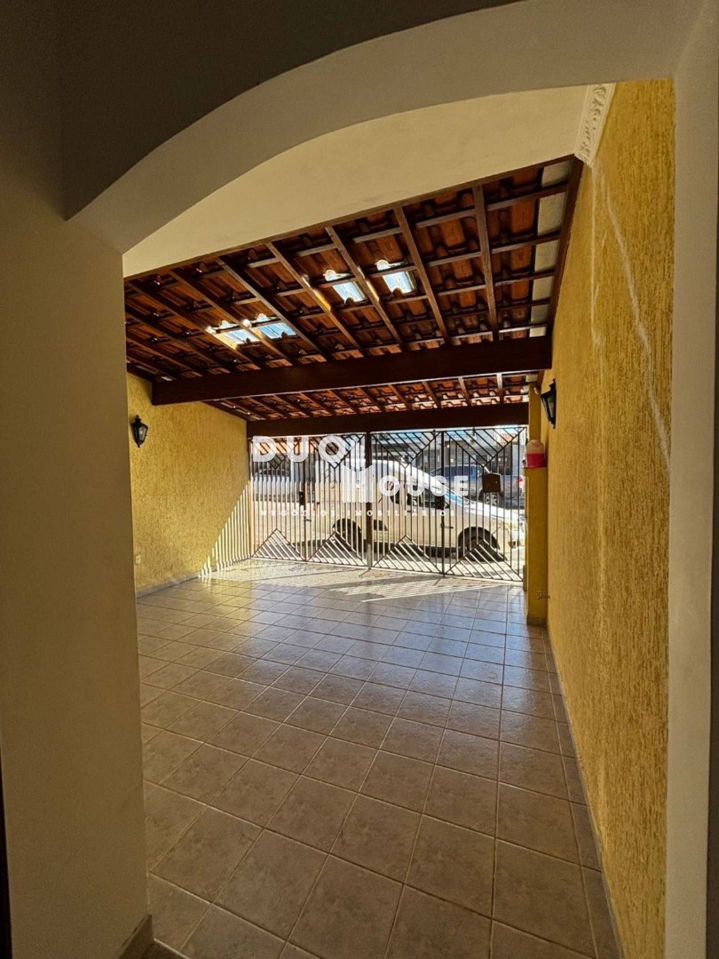 SOBRADO REGIÃO SUL 125M², CIDADE JARDIM